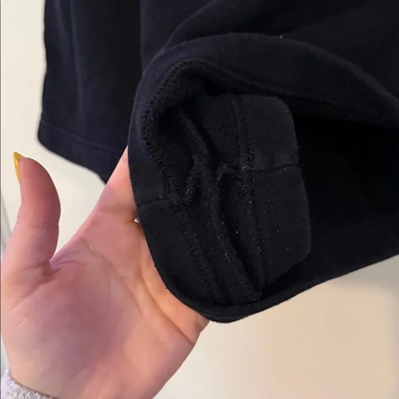 Nike Black Sweat Shorts - Picture 6 of 6